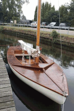 Zeilboot geschilderd met Perkoleum transparant Koopmansverfshop